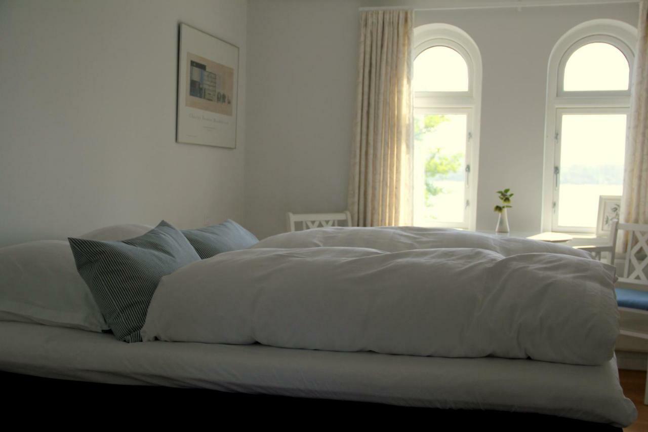 Troense Bed And Breakfast By The Sea スベンボー エクステリア 写真