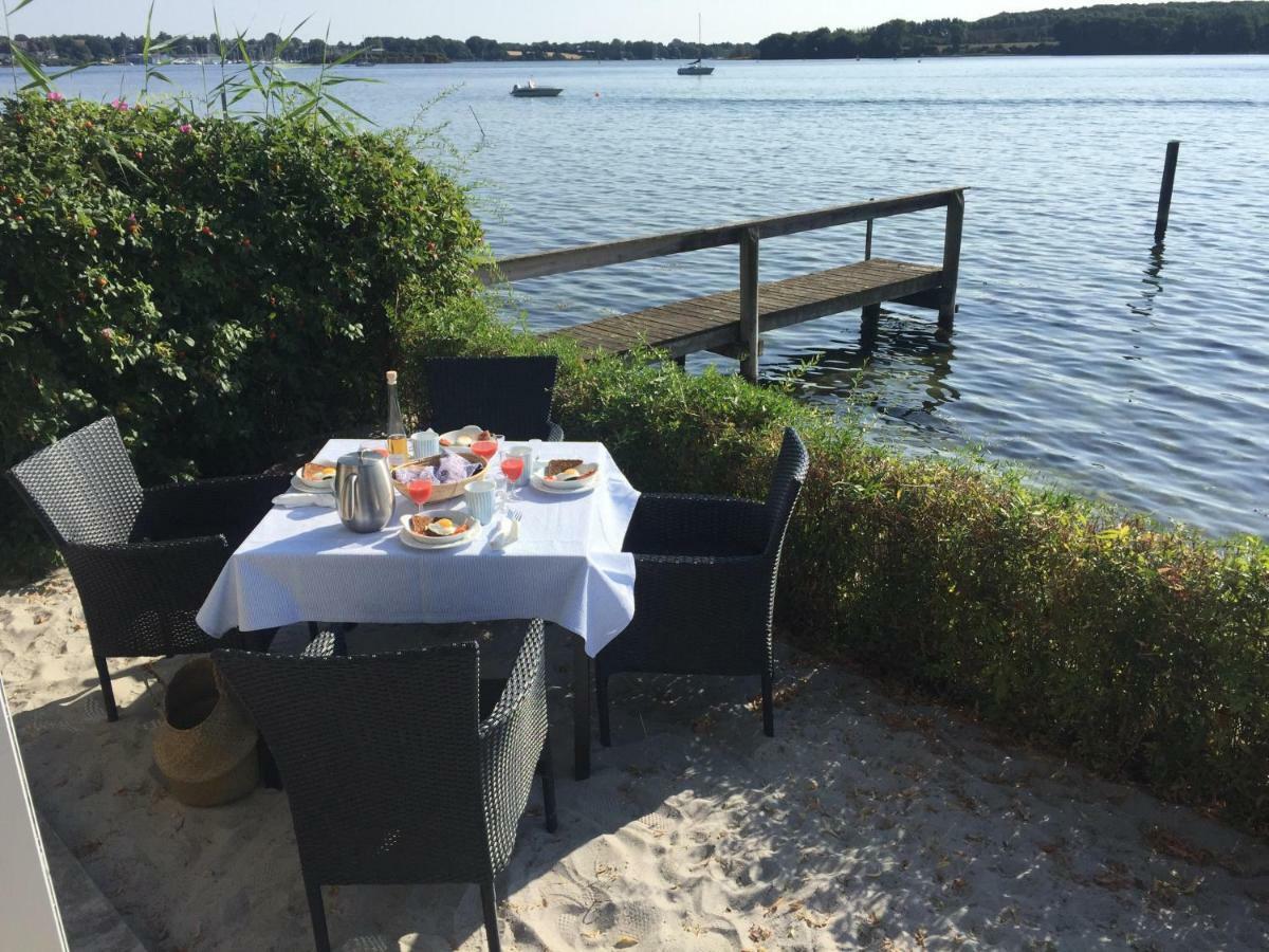 Troense Bed And Breakfast By The Sea スベンボー エクステリア 写真